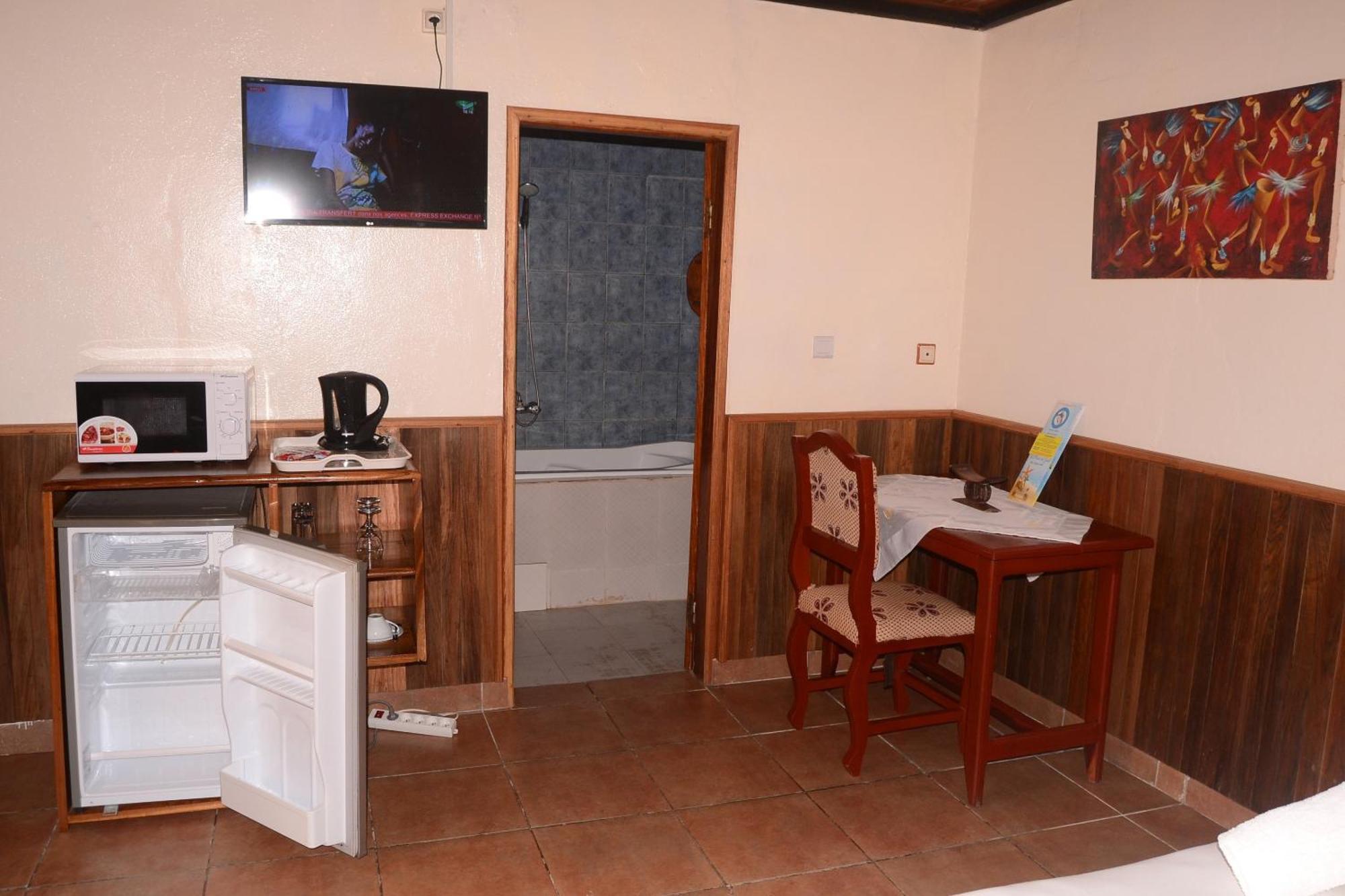 Hotel Restaurant Gites คริบี ภายนอก รูปภาพ